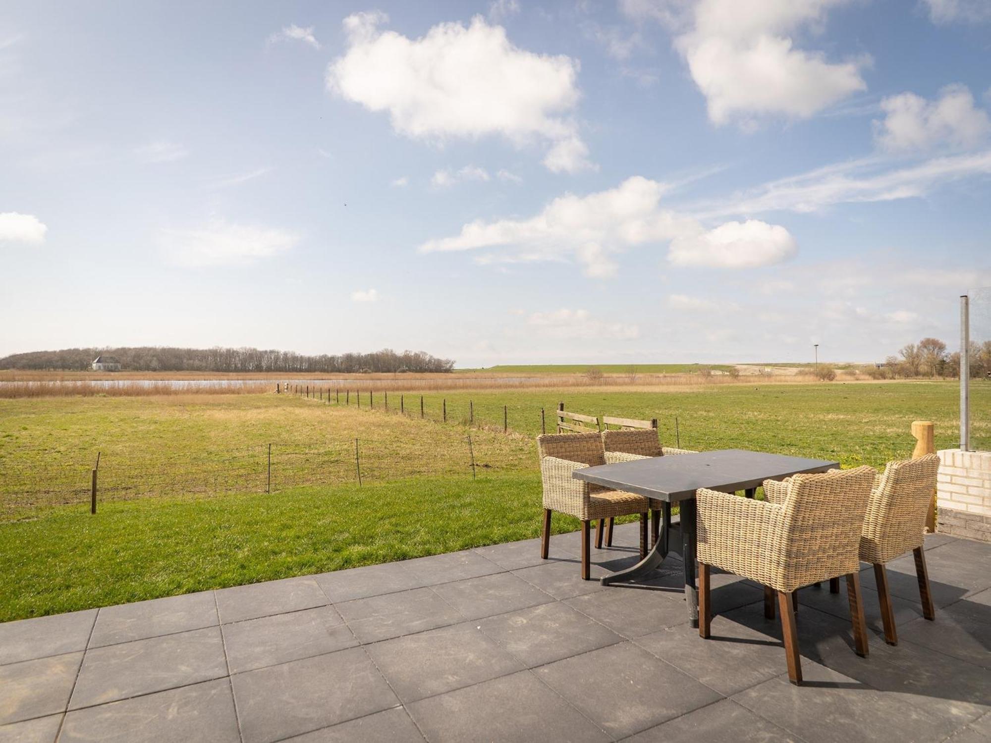 Fantastic Bungalow On Texel De Cocksdorp  Eksteriør billede